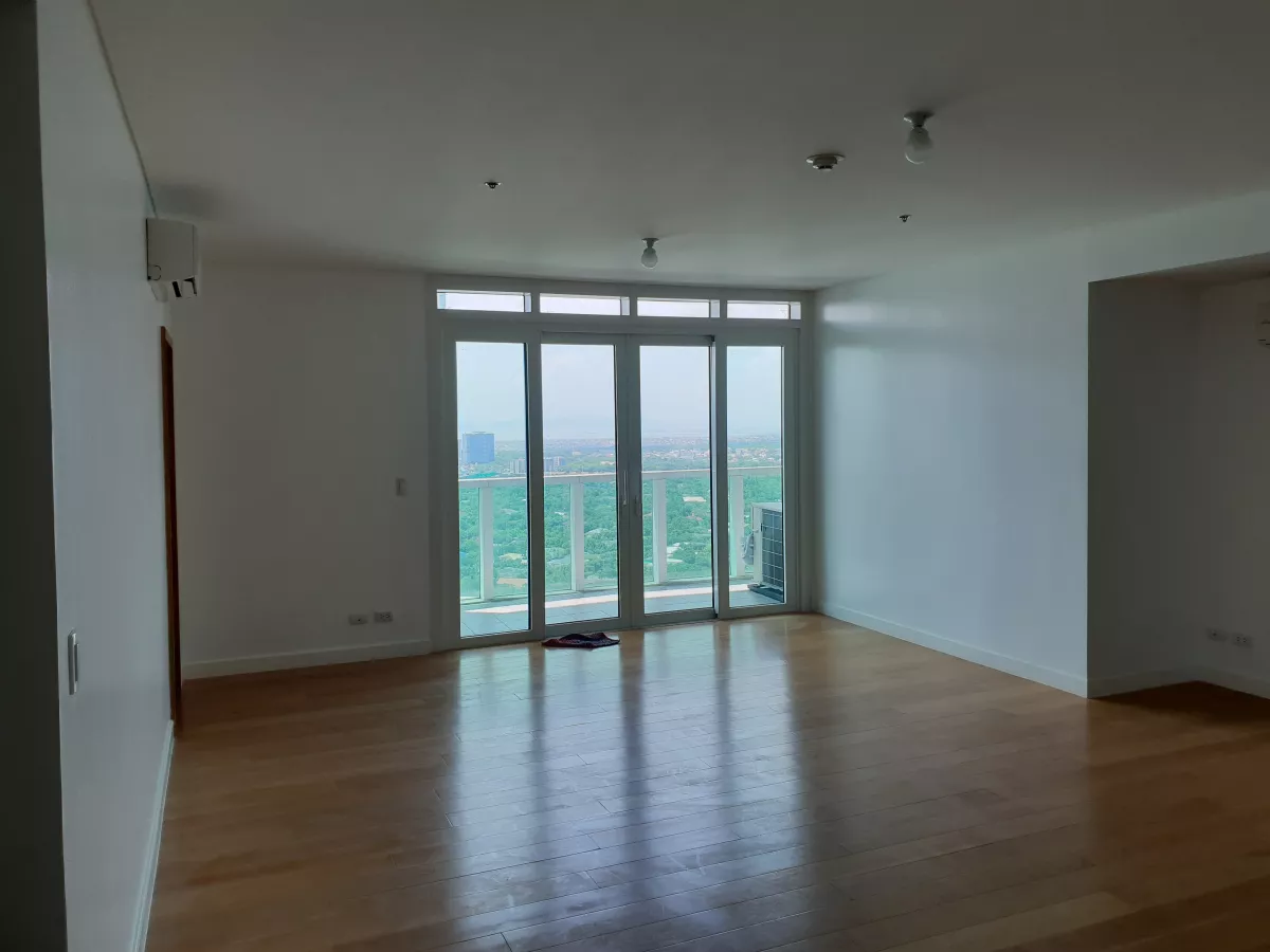 Park Terraces Three Bedroom Condo Rent Ayala Center Makati City06