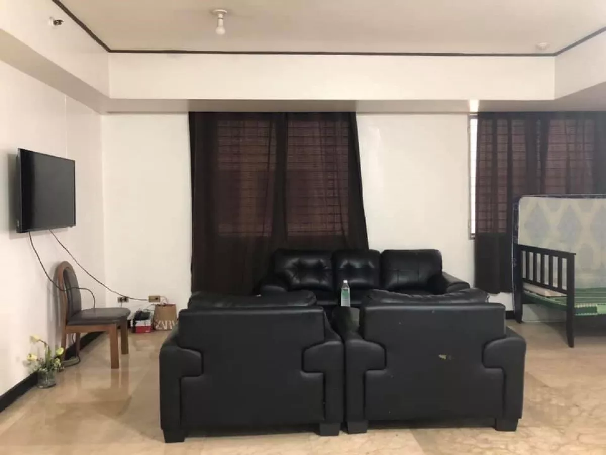 "For Lease 3 BR Condo unit at Bayview International Tower 2, Parañaque"02