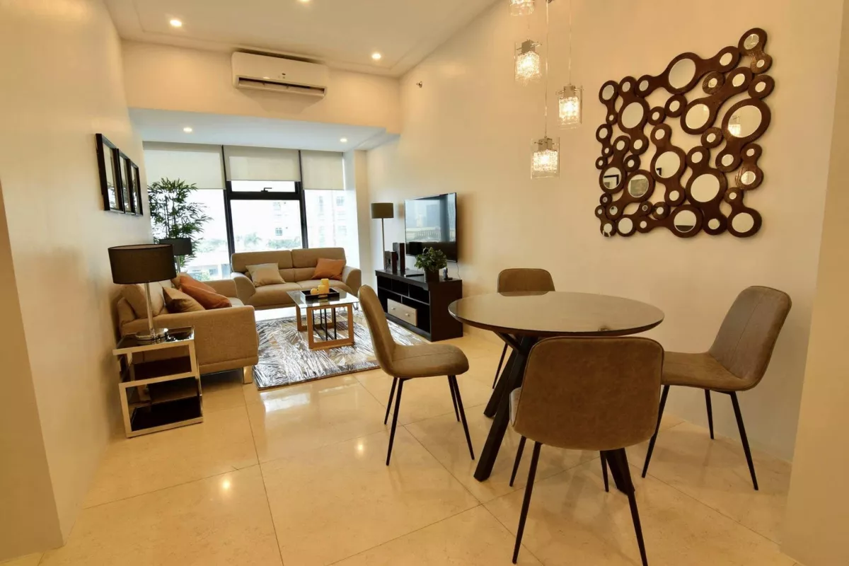 Grand Hyatt Manila For Rent Condo BGC Taguig03