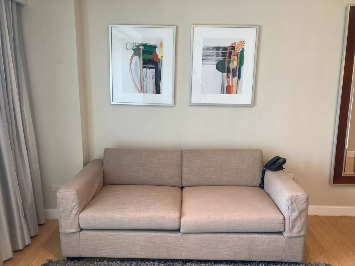 For Rent 1BR The Grove09