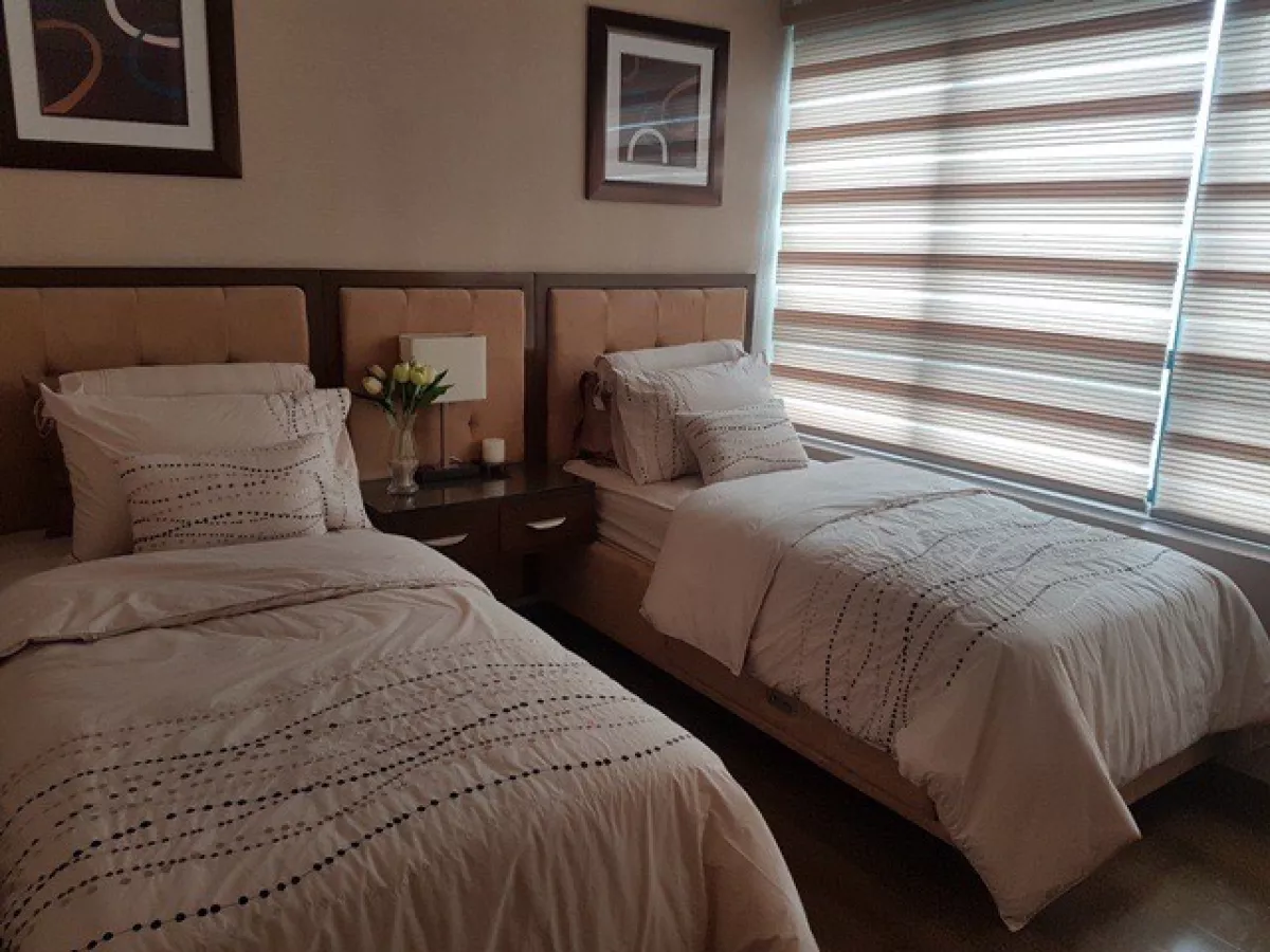 For Lease 2 Bedroom in Edades Tower and Garden Villas Rockwell Makati02