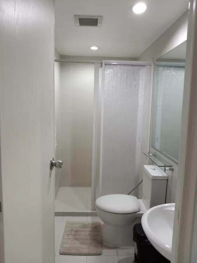 Azure 2BR Deluxe (Tagged as 3BR) 8 Pax Tropez Beach View Bicutan Parañaque08