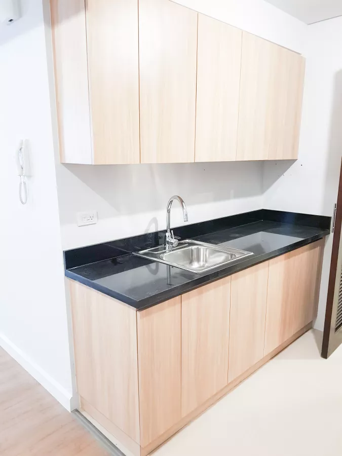 1Bedroom Condominium Unit in BGC For Lease (Bare)05