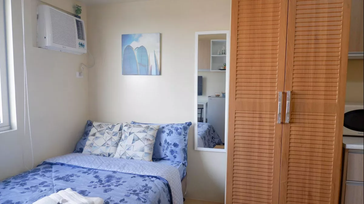 "5F Avida Towers, fully furnished with amenity view"02