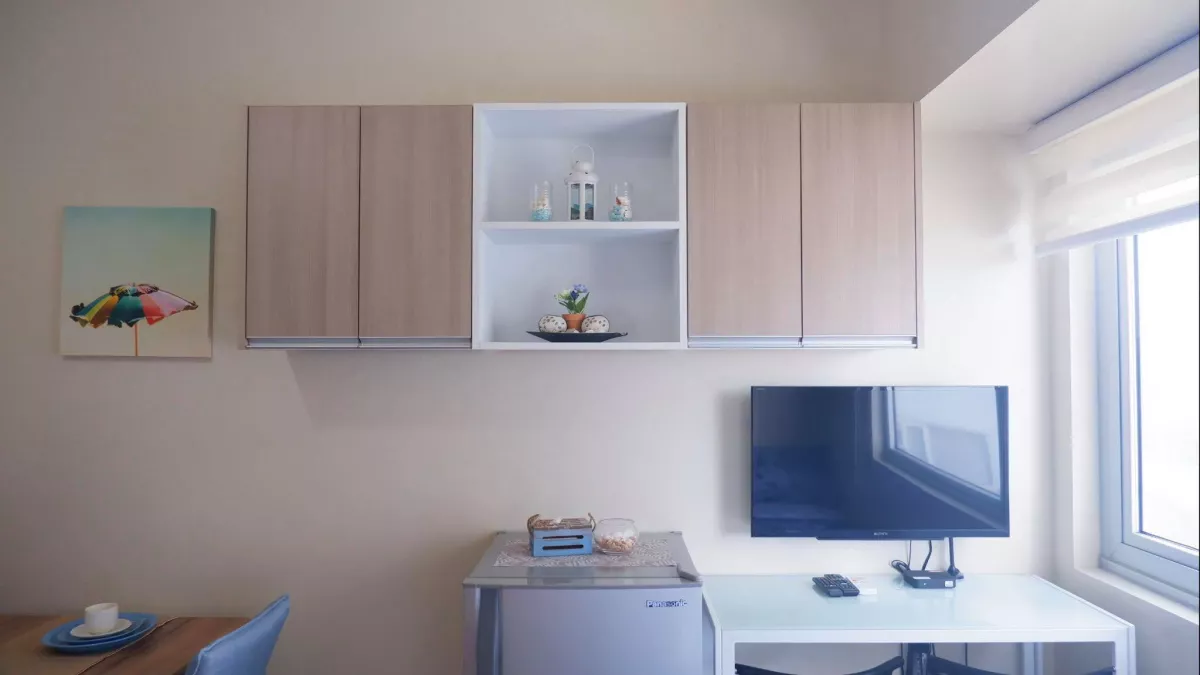 "5F Avida Towers, fully furnished with amenity view"03