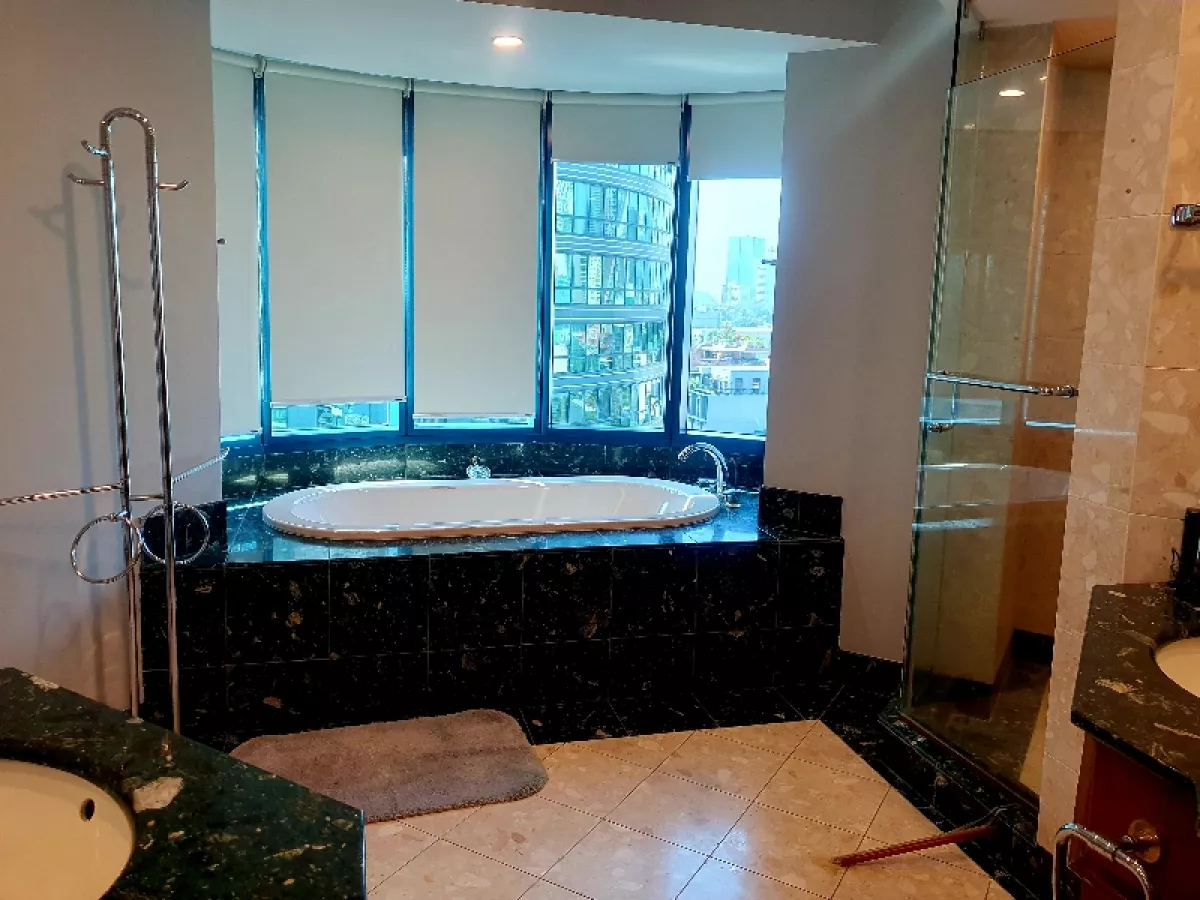"3BR Condominium unit for Lease at Luna Gardens Rockwell, Makati"10