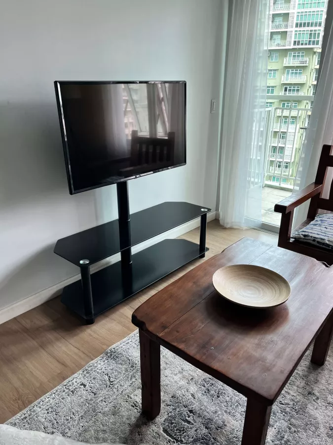 "For rent - Fully Furnished 1BR Condo unit at Two Serendra Meranti Tower, Taguig"04