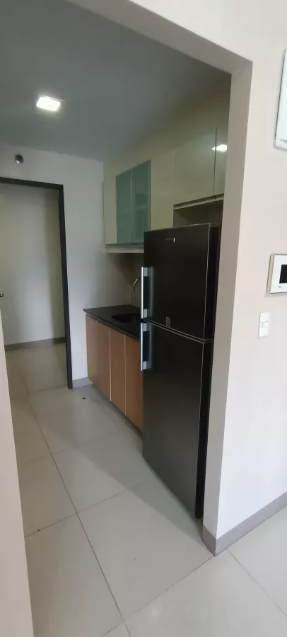 2BR CONDO FOR RENT IN BGC NEAR UPTOWN MALL AND MITSUKOSHI - ONE UPTOWN RESIDENC06
