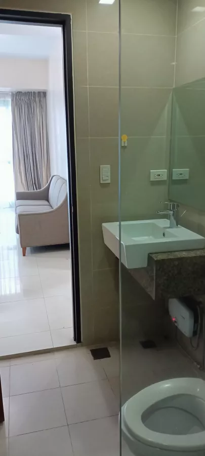 2BR CONDO FOR RENT IN BGC NEAR UPTOWN MALL AND MITSUKOSHI - ONE UPTOWN RESIDENC08