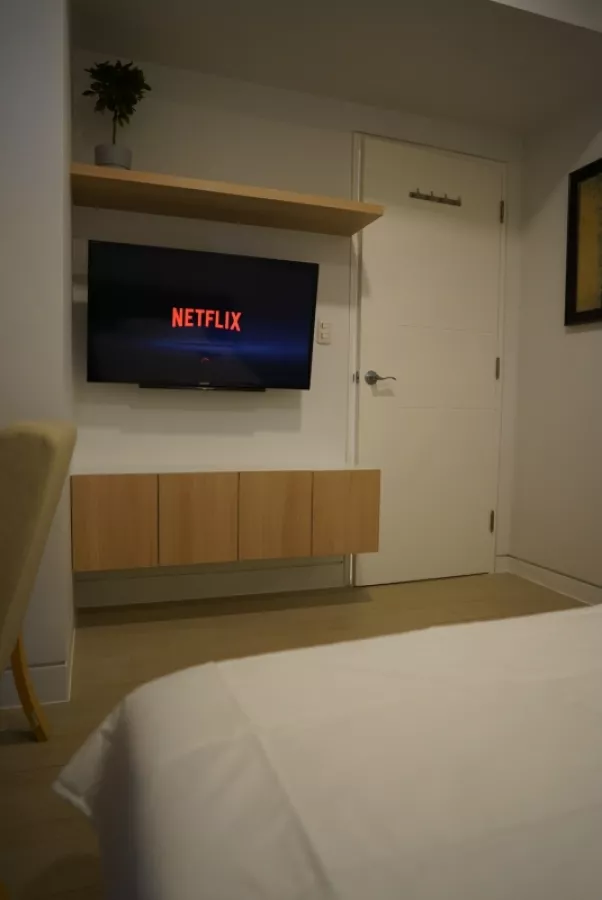 2BR Viceroy Mckinley Hill Taguig for Rent03