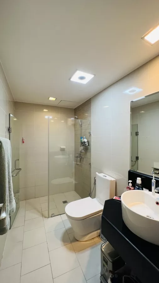 "FOR RENT:  Fully Furnished 2-Bedroom in BGC, 8 Forbestown Road"02