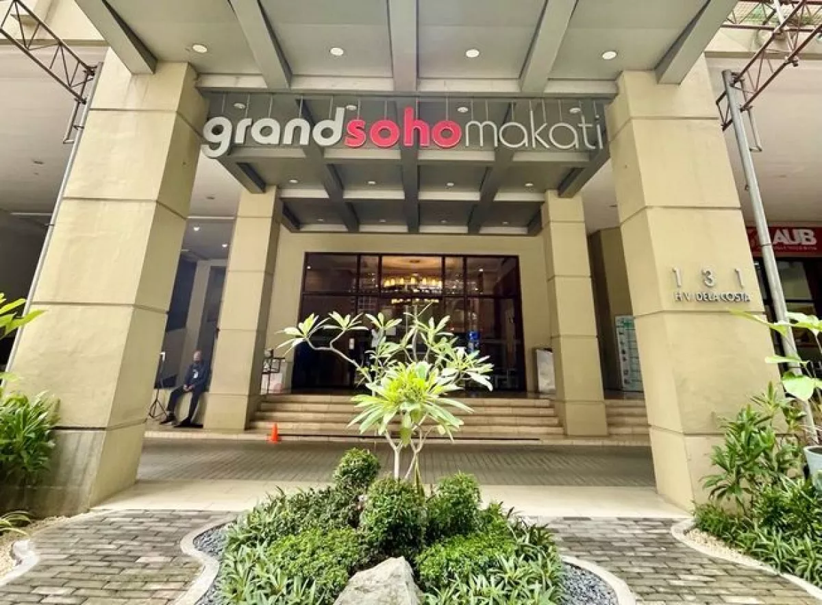 "Grand Soho Condominium, Makati, 1 Bedroom Fully furnished for Rent"10