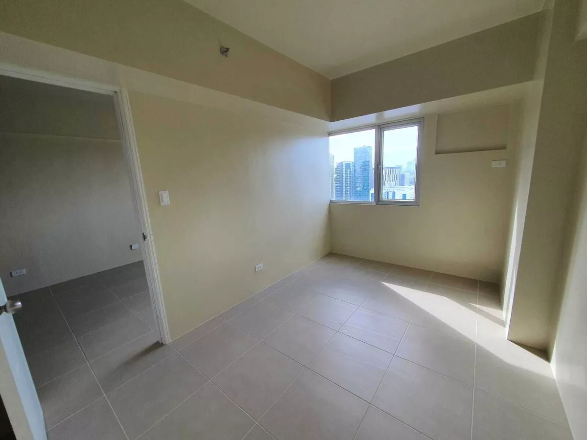 1 Bedroom For Rent at Avida Turf Bonifacio Global City Taguig City03