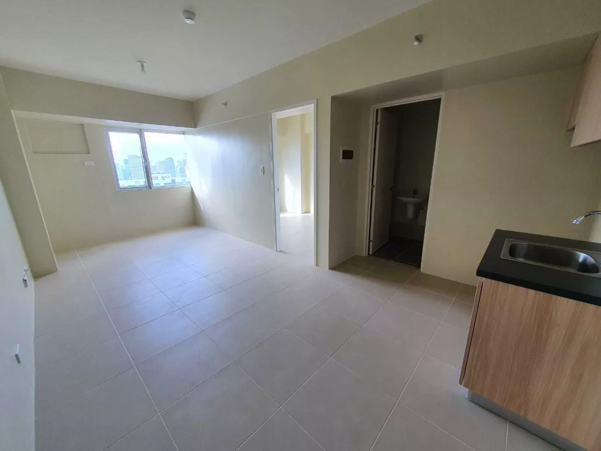 1 Bedroom For Rent at Avida Turf Bonifacio Global City Taguig City04