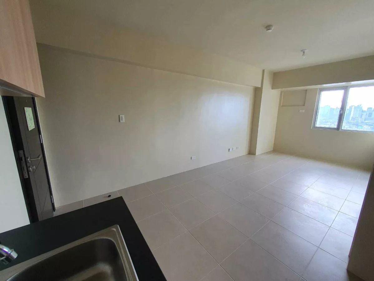 1 Bedroom For Rent at Avida Turf Bonifacio Global City Taguig City05