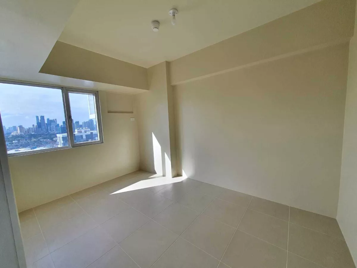 1 Bedroom For Rent at Avida Turf Bonifacio Global City Taguig City08