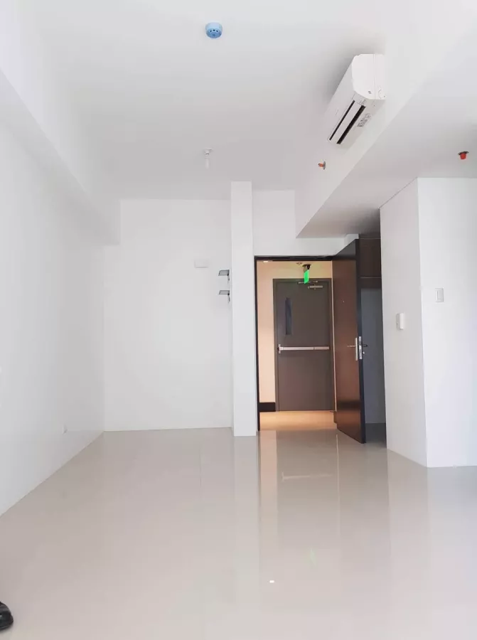 "One Bedroom Bristol Residences, Alabang, Muntinlupa City"02