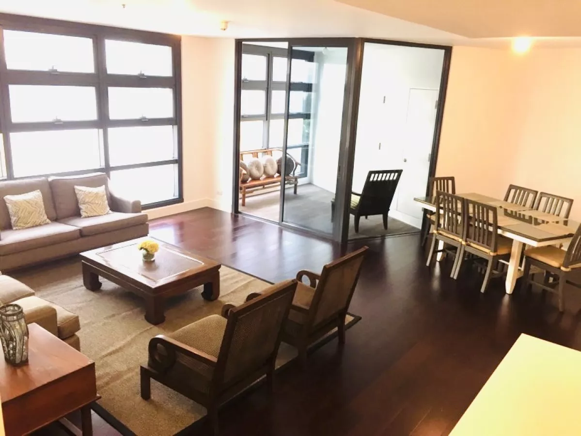 FOR LEASE: NEW Furnished 2 BR with Sunroom at Garden Towers02