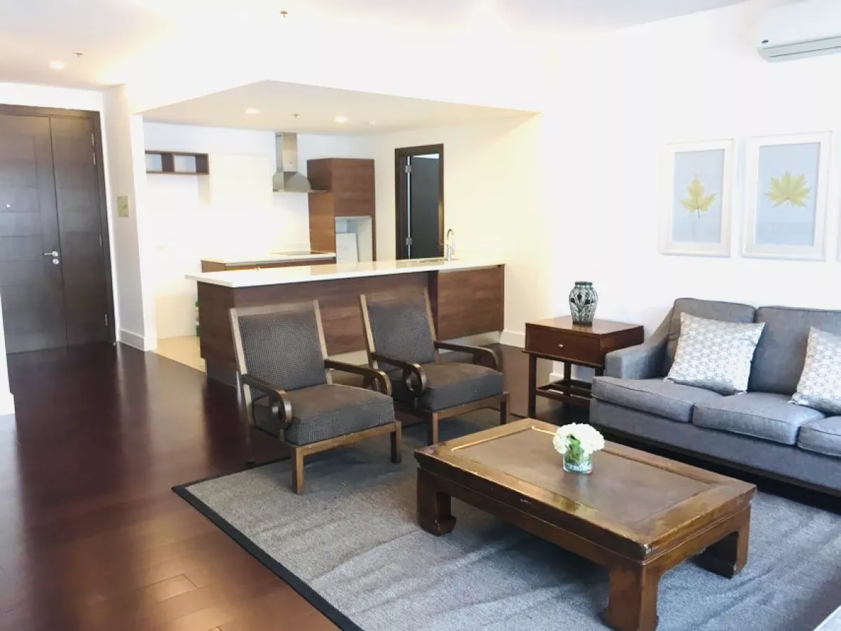 FOR LEASE: NEW Furnished 2 BR with Sunroom at Garden Towers04