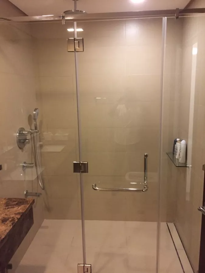 FOR LEASE: NEW Furnished 2 BR with Sunroom at Garden Towers09