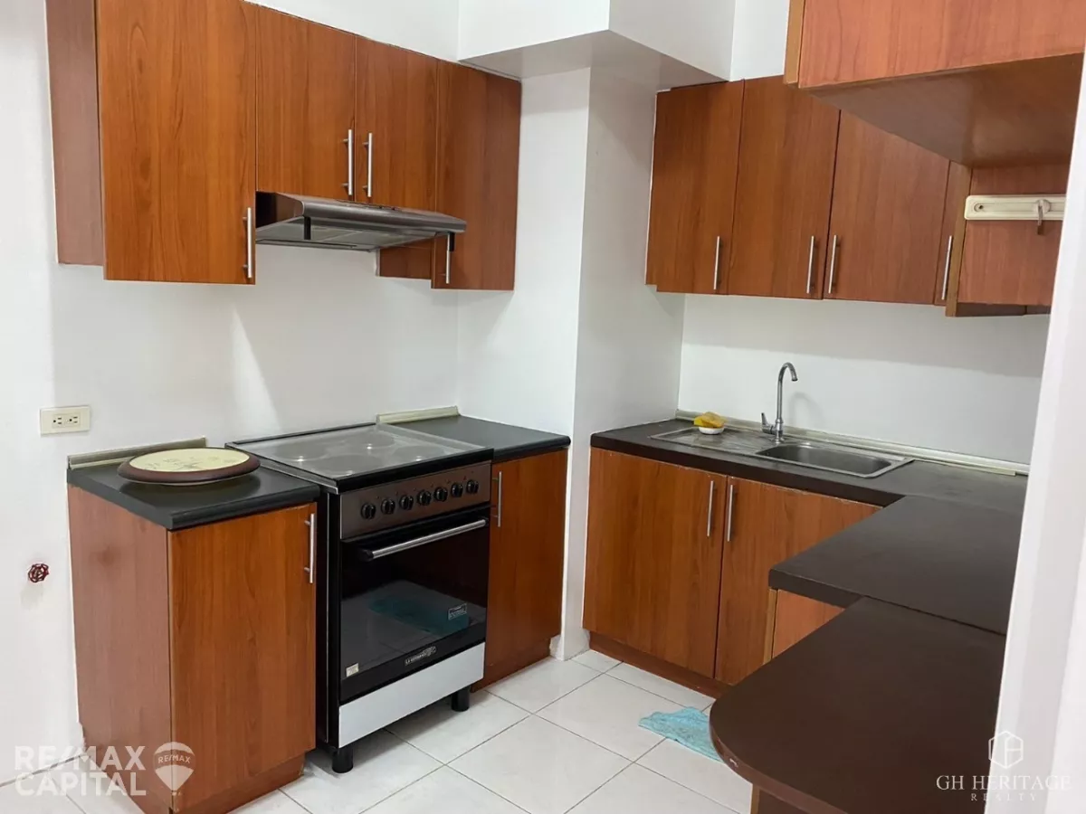 For Lease! Fully Furnished Three Bedroom Unit in Two Serendra Belize Tower08