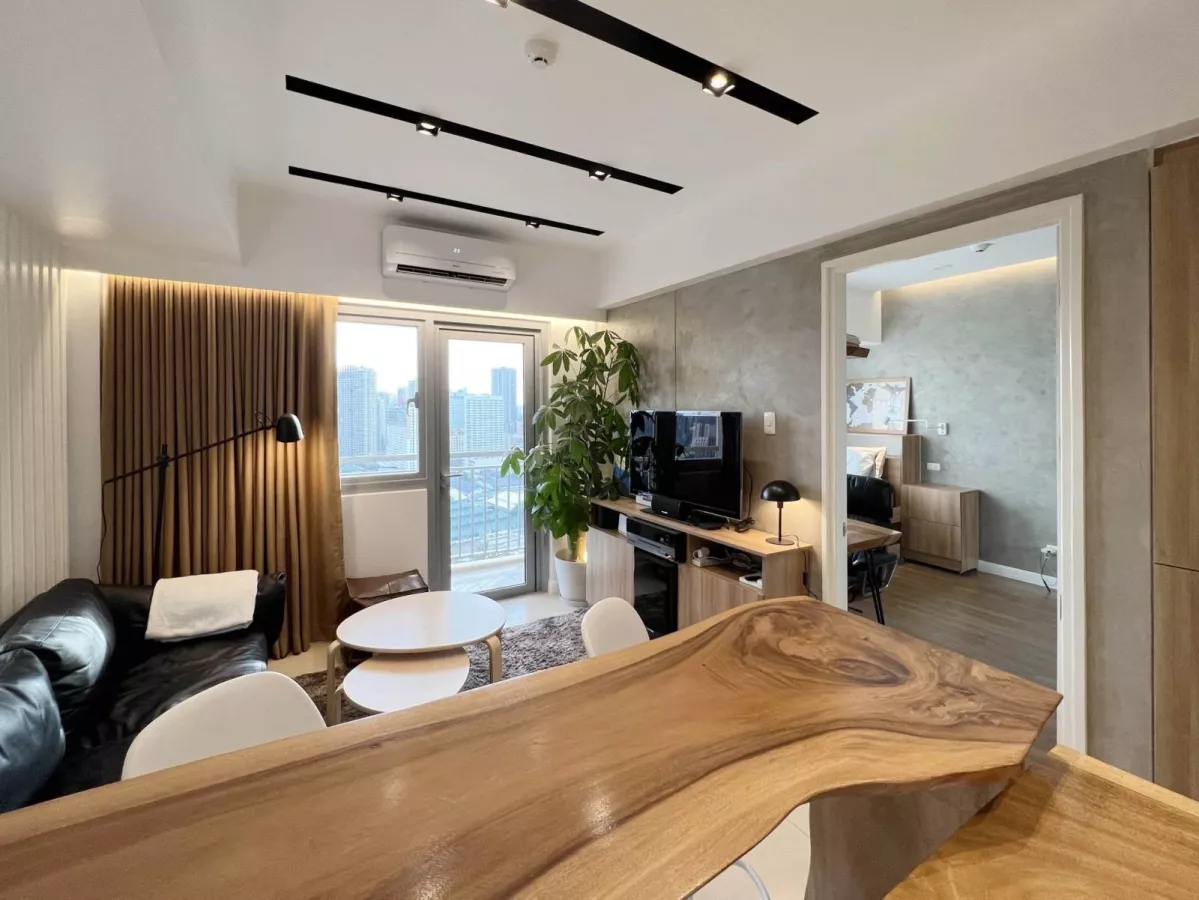"The Vantage at Kapitolyo by Rockwell, Pasig,1 Bedroom Unit with Balcony for Rent"02