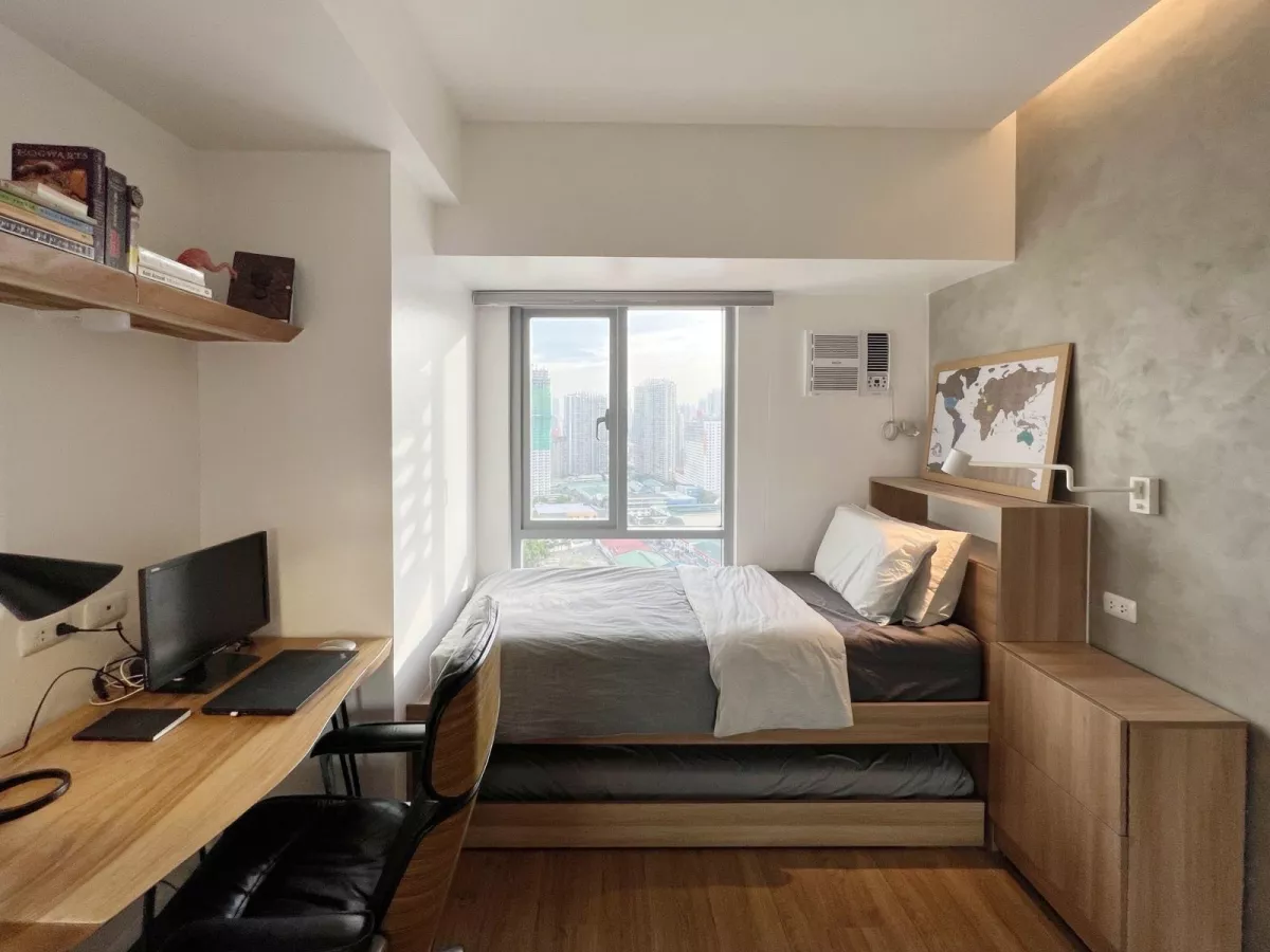 "The Vantage at Kapitolyo by Rockwell, Pasig,1 Bedroom Unit with Balcony for Rent"05