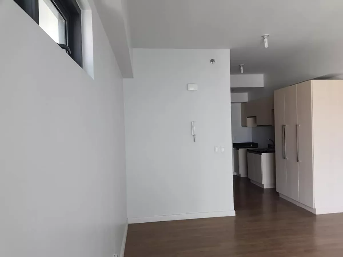 For Rent Solstice 1 Studio Condo Unit in Makati City03