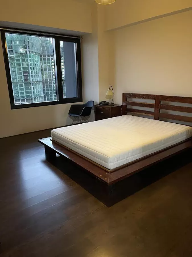 "1 Bedroom Unit For Rent in Arya Residences, Tower 1, BGC, Taguig City"02