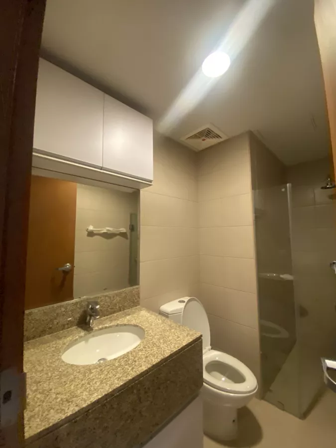 Affordable luxurious one bedroom for rent04