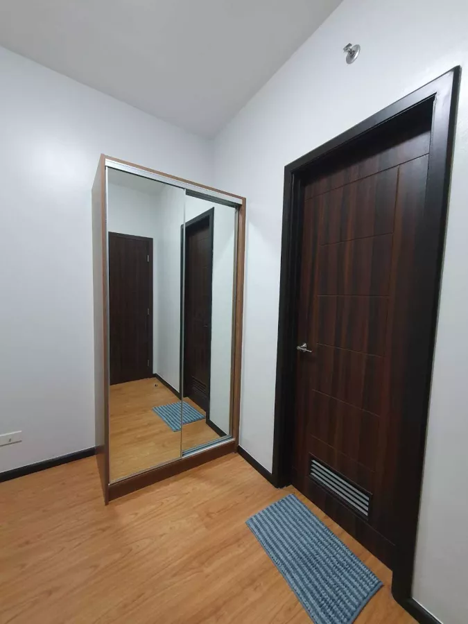 "The Fully Fursnished One Bedroom Unit for Rent in Radiance, Manila Bay Pasay"08