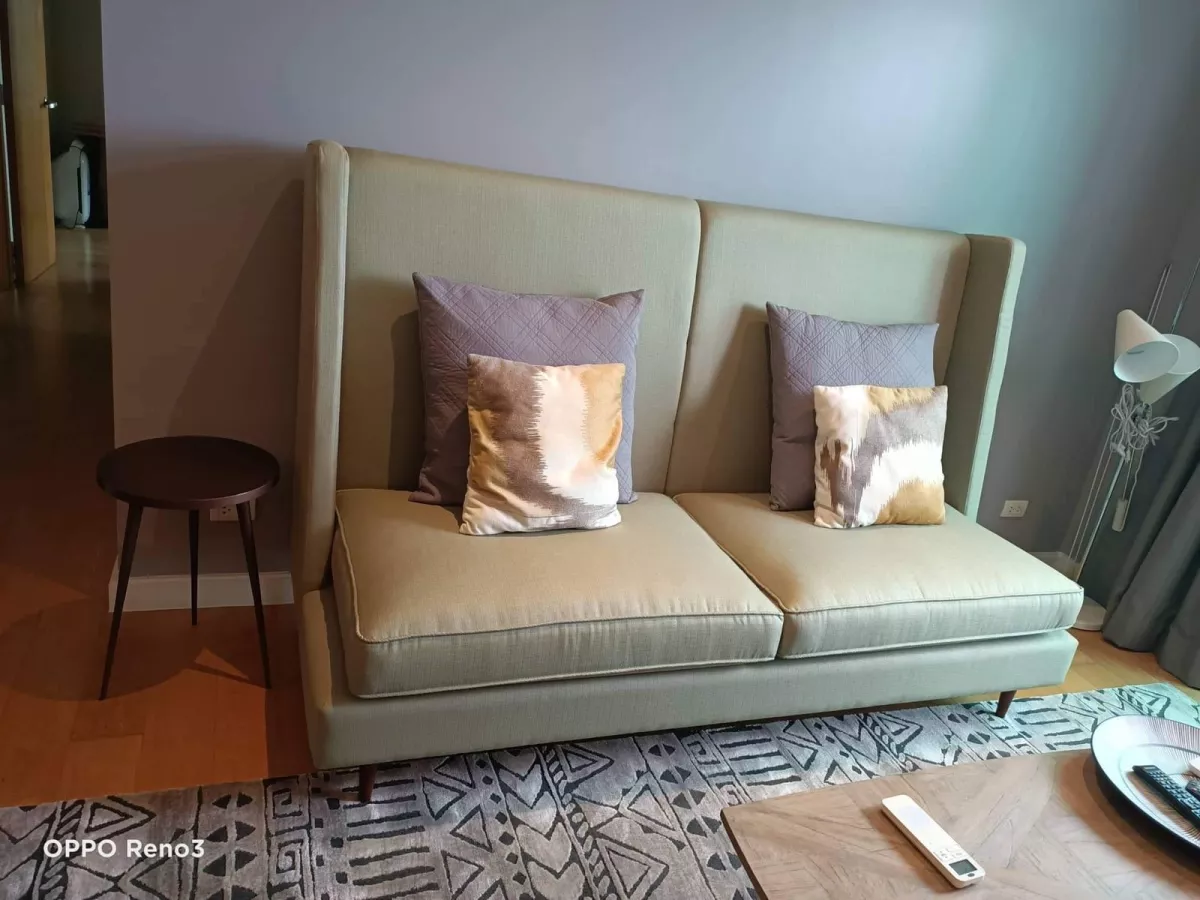 2 Bedroom Unit at Park Terraces Point Tower for Lease - Makati City02