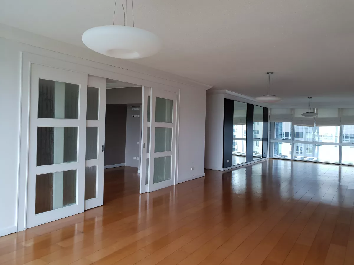 Pacific Plaza Towers 3BR Condo Rent BGC05