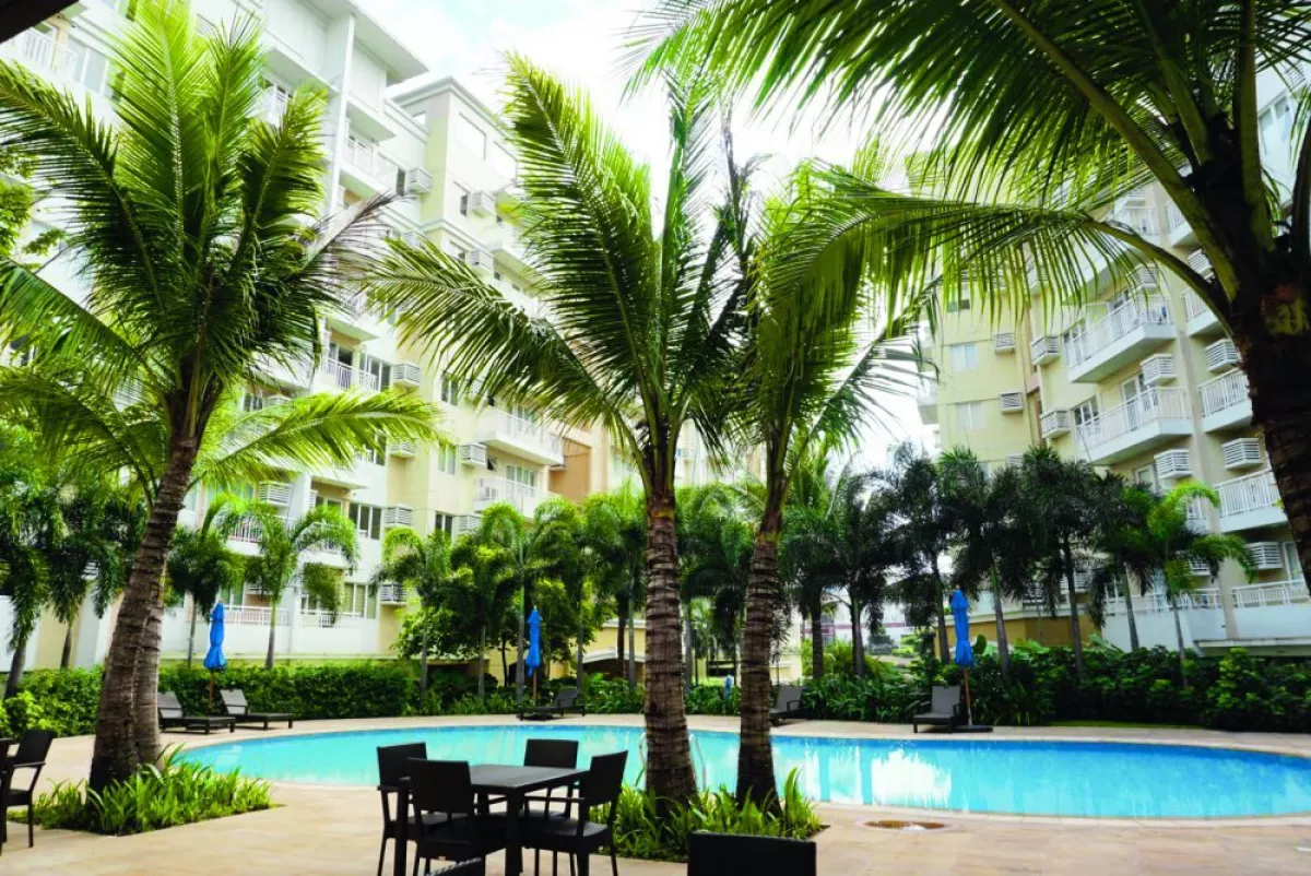 53 BENITEZ 2BR Condo Unit with Parking for Rent in New Manila Quezon City | 221910