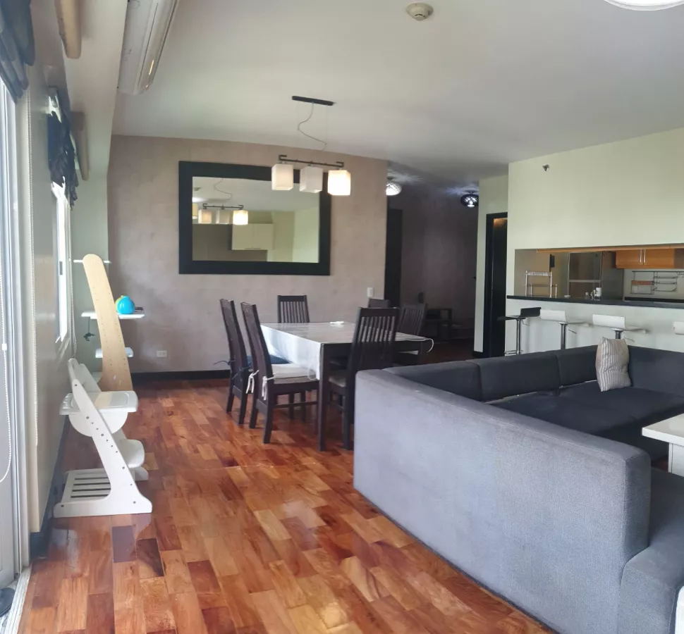 One Serendra Two Bedroom Unit For Long Term Lease in Taguig City04