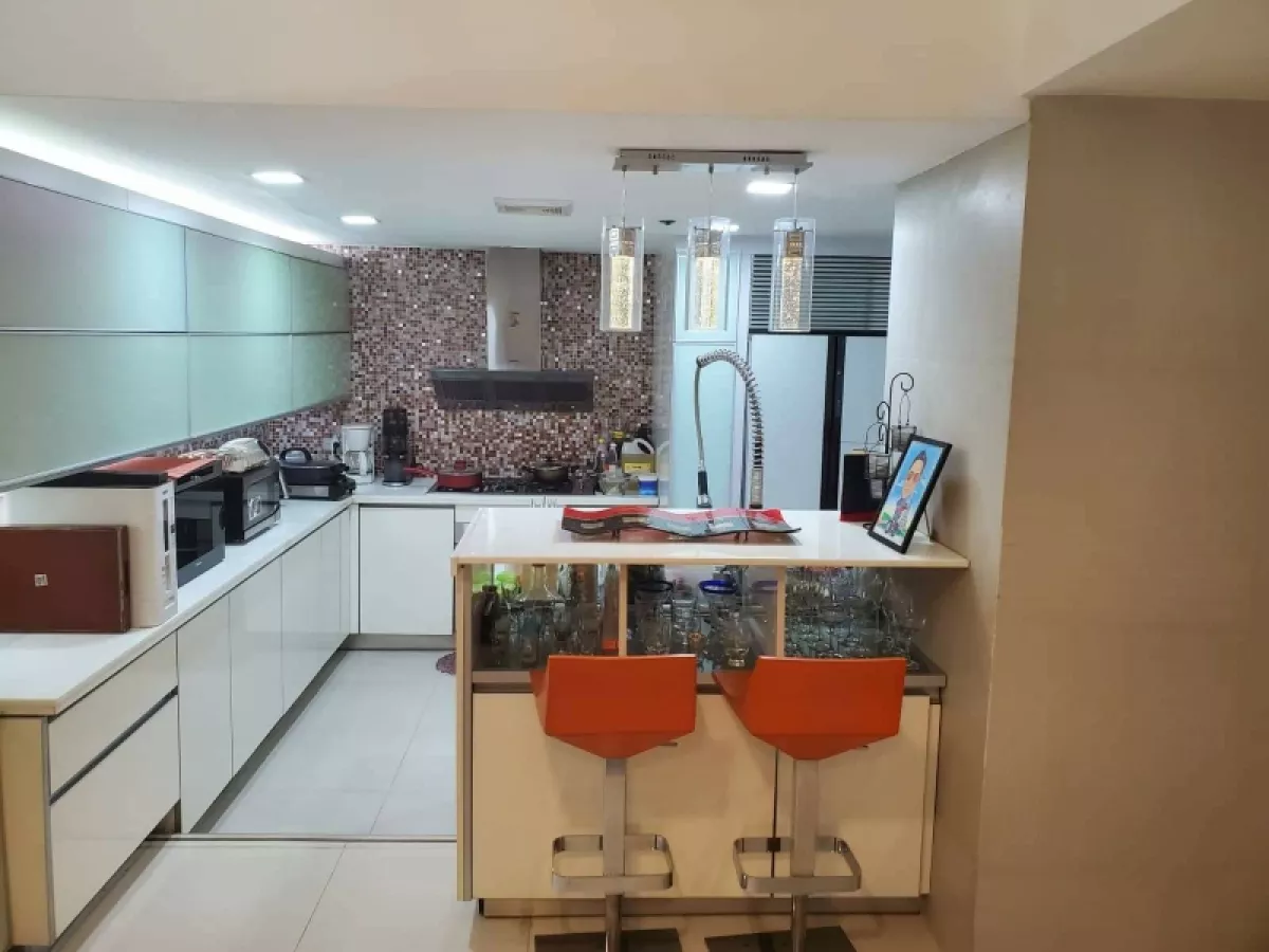 For Rent 4 bedroom Bayview International Pasay05