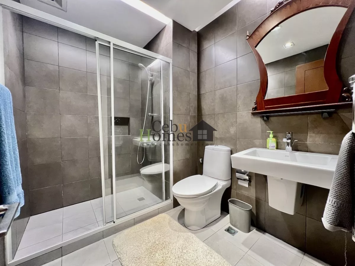 Nicely Furnished 2 Bedroom Condo at Citylights for Rent05