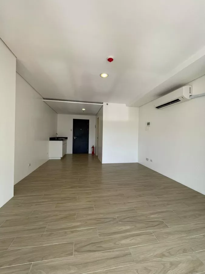 "For Rent - Brand New, Home-Office Studio w/  Parking in Meridian near Ayala Cebu"05