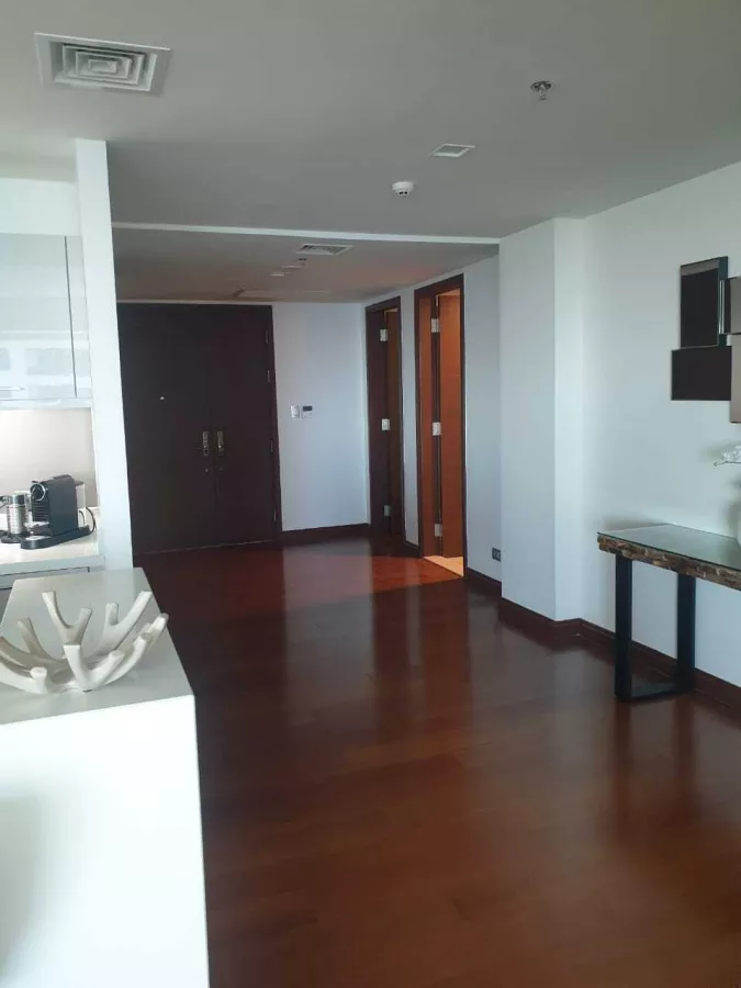 "3BR Condo for rent at Horizon Homes Shangri-La The Fort BGC, Taguig"03