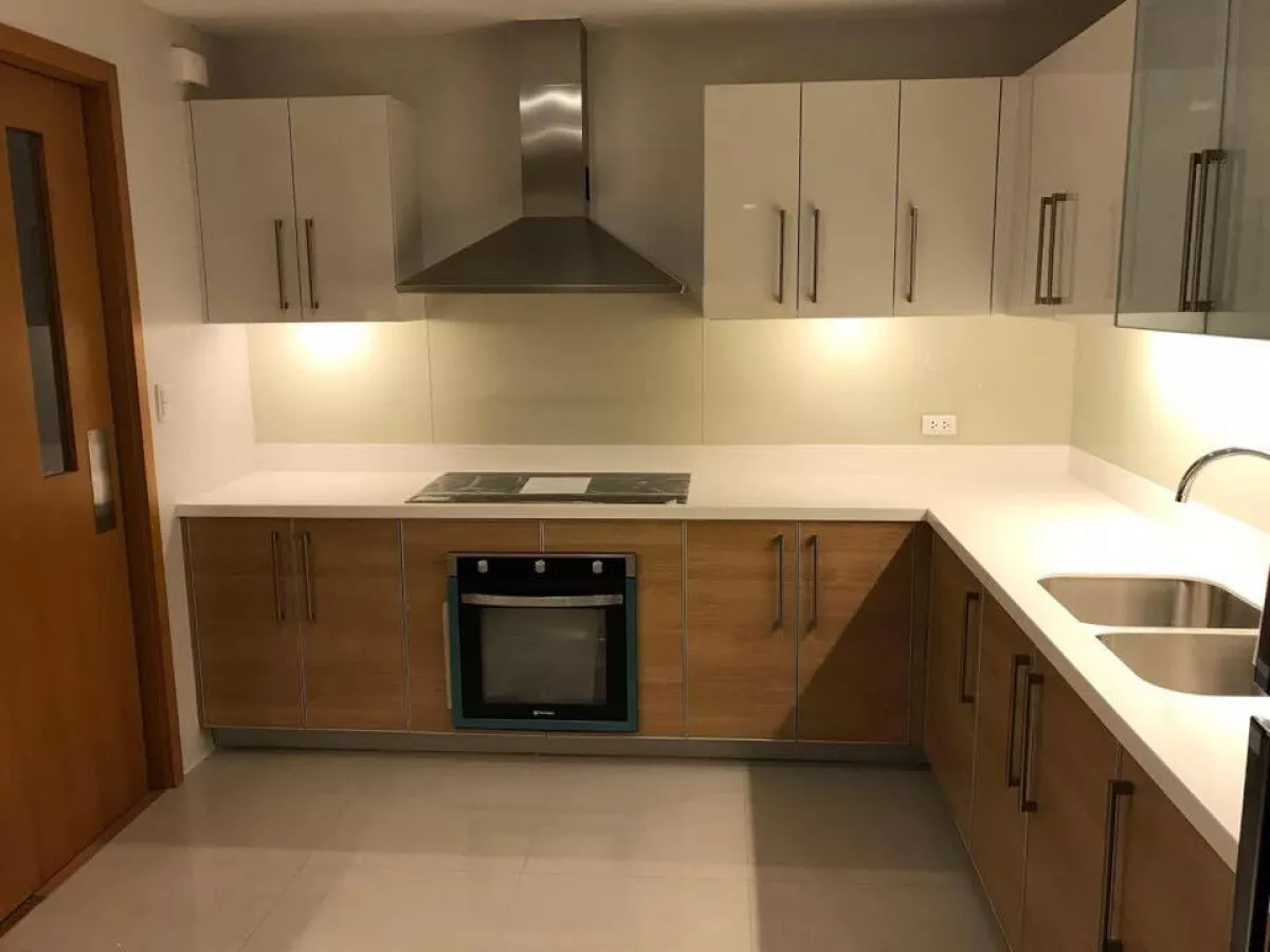 Park Terraces For Rent Makati Condominium 3 Bedroom Condo02