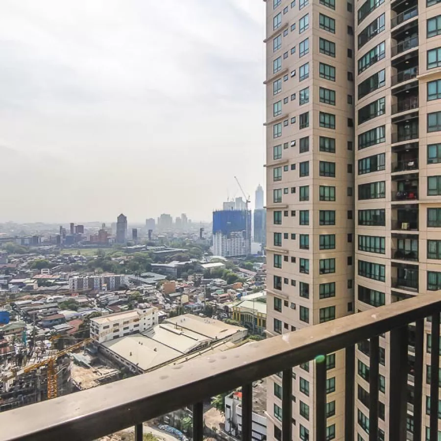 "For Lease 1 Bedroom Condo at North Joya Rockwell, Makati City"10