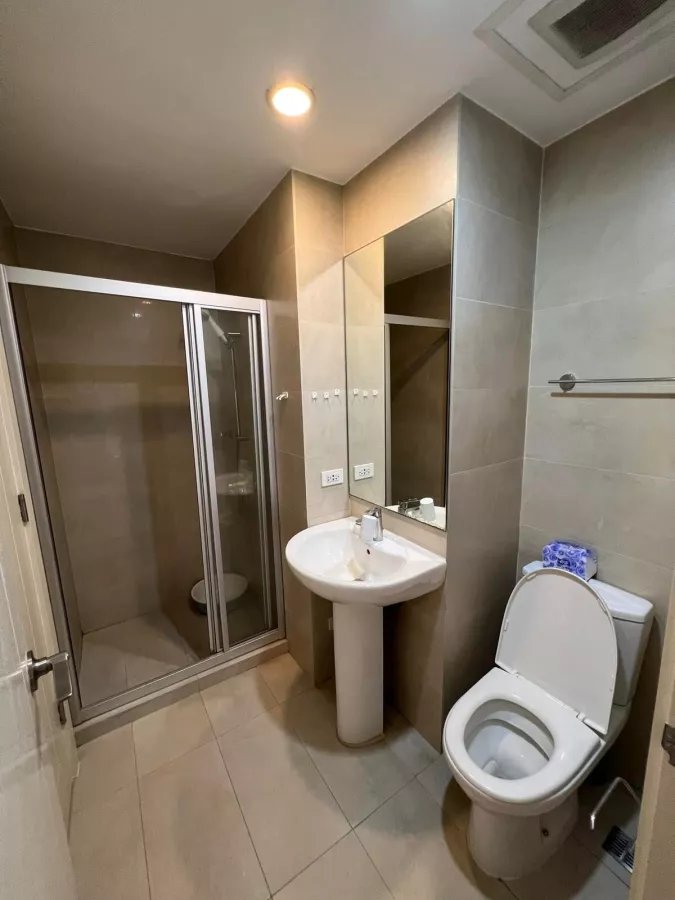 2 bedroom Milano Residences  Kalayaan Ave02