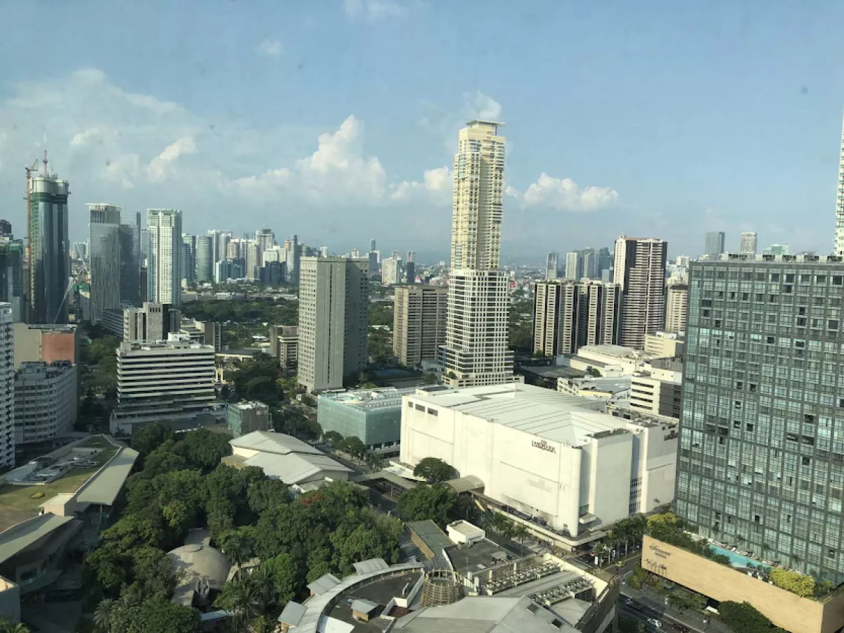 "For Rent - 2BR in The Residences at Greenbelt Laguna Tower, Makati City"10