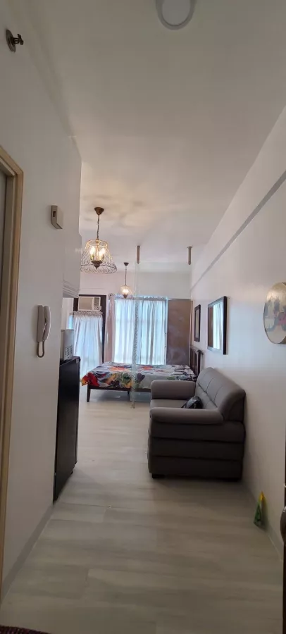 "1 bedroom condo unit for rent in Pio Del Pilar, Makati at The Oriental Place"03