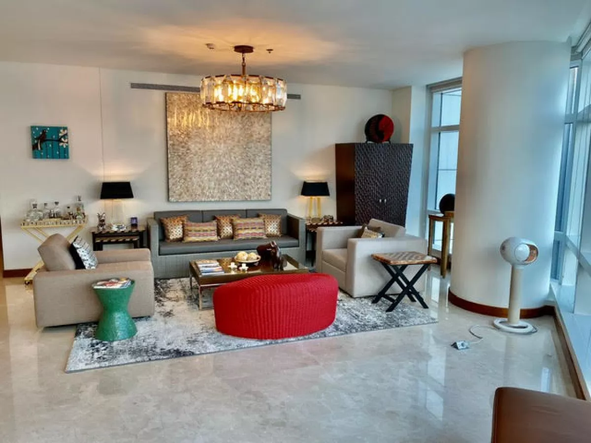 For Lease | Luxuriously Furnished 3BR Condo Unit at Two Roxas Triangle in Makati05
