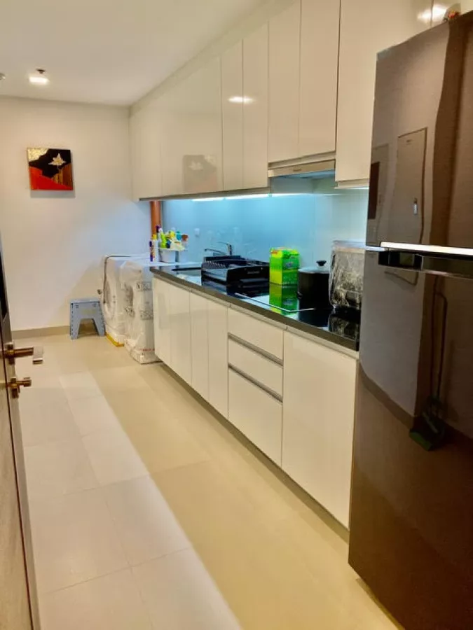 For Lease | Luxuriously Furnished 3BR Condo Unit at Two Roxas Triangle in Makati08