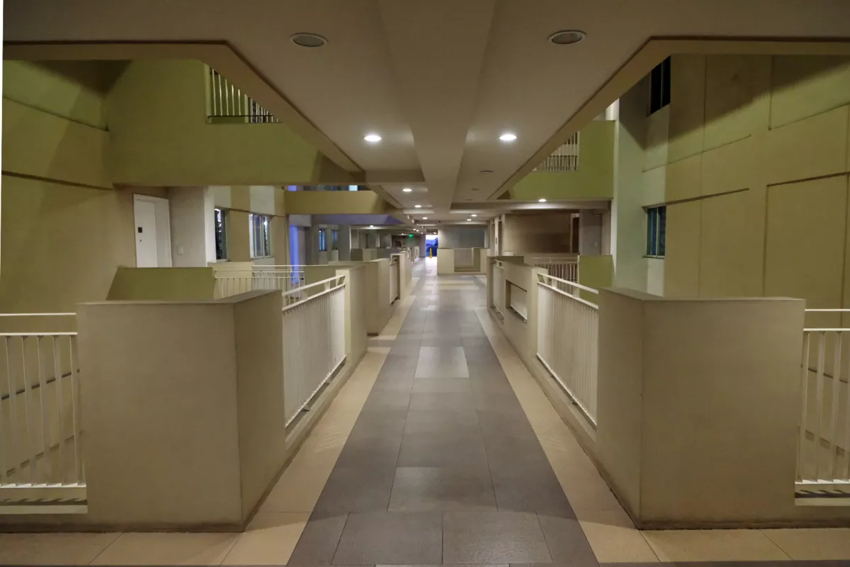 53 BENITEZ 2BR Condo Unit with Parking for Rent in New Manila Quezon City | 221808