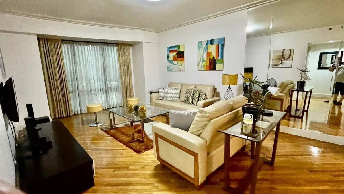 Amorsolo East 1bedroom for Rent03