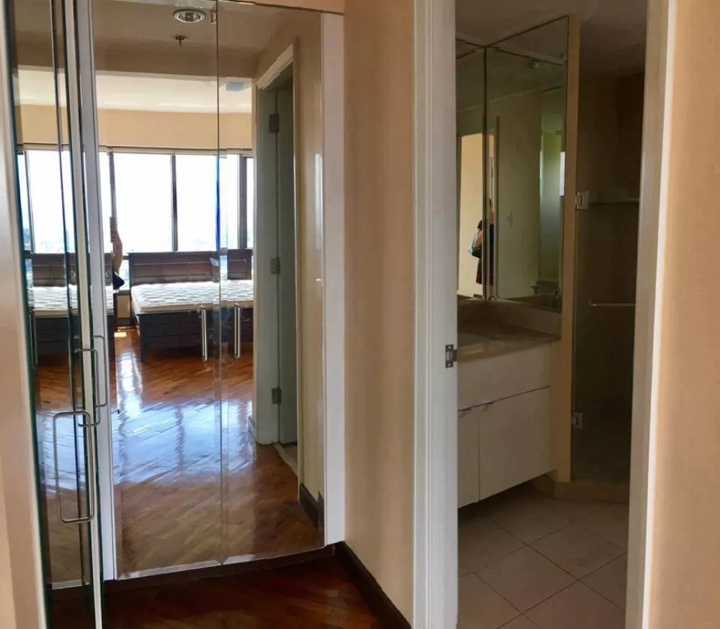 For Lease 3 Bedroom in Joya North Rockwell Makati07