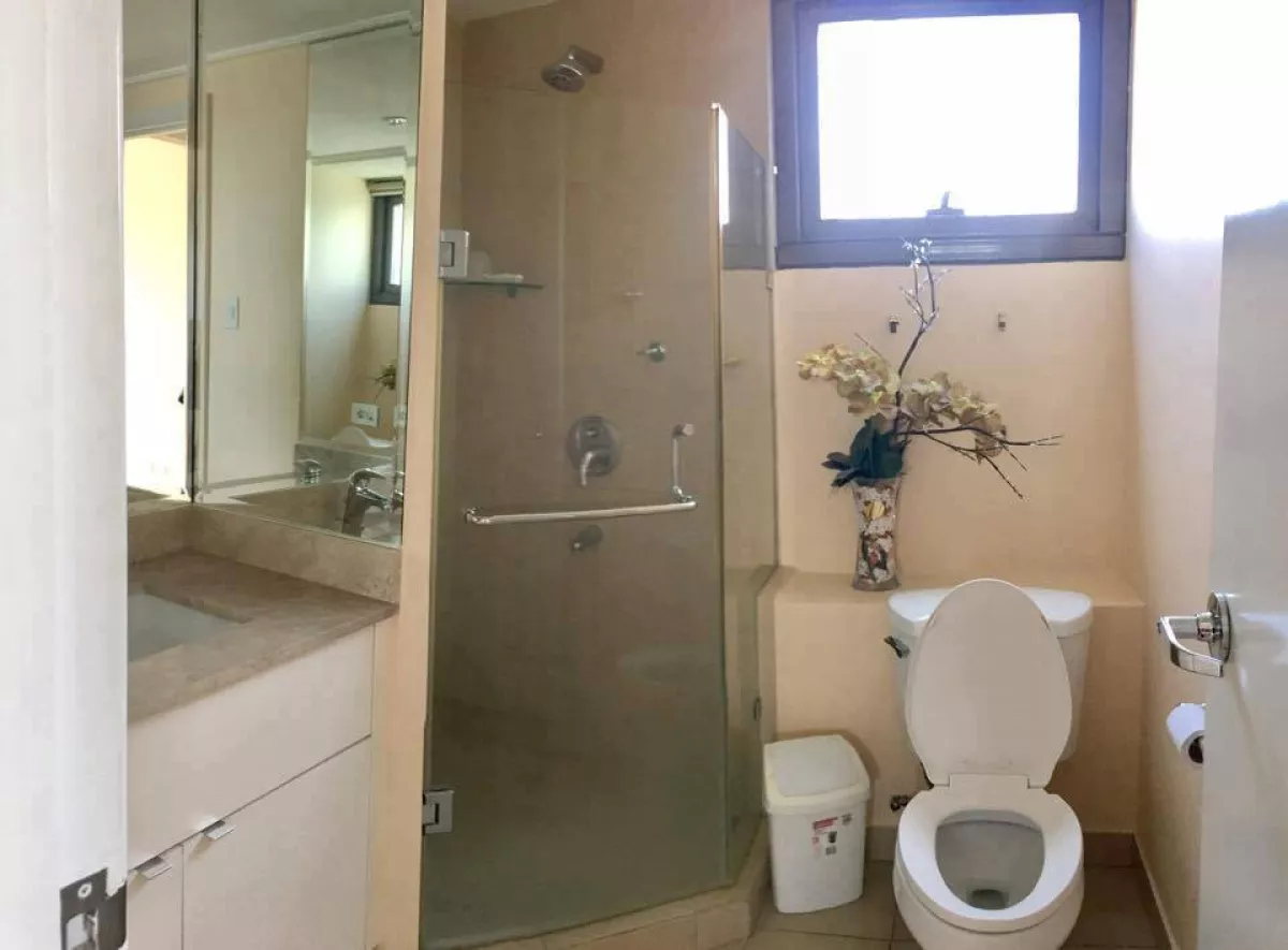 For Lease 3 Bedroom in Joya North Rockwell Makati09
